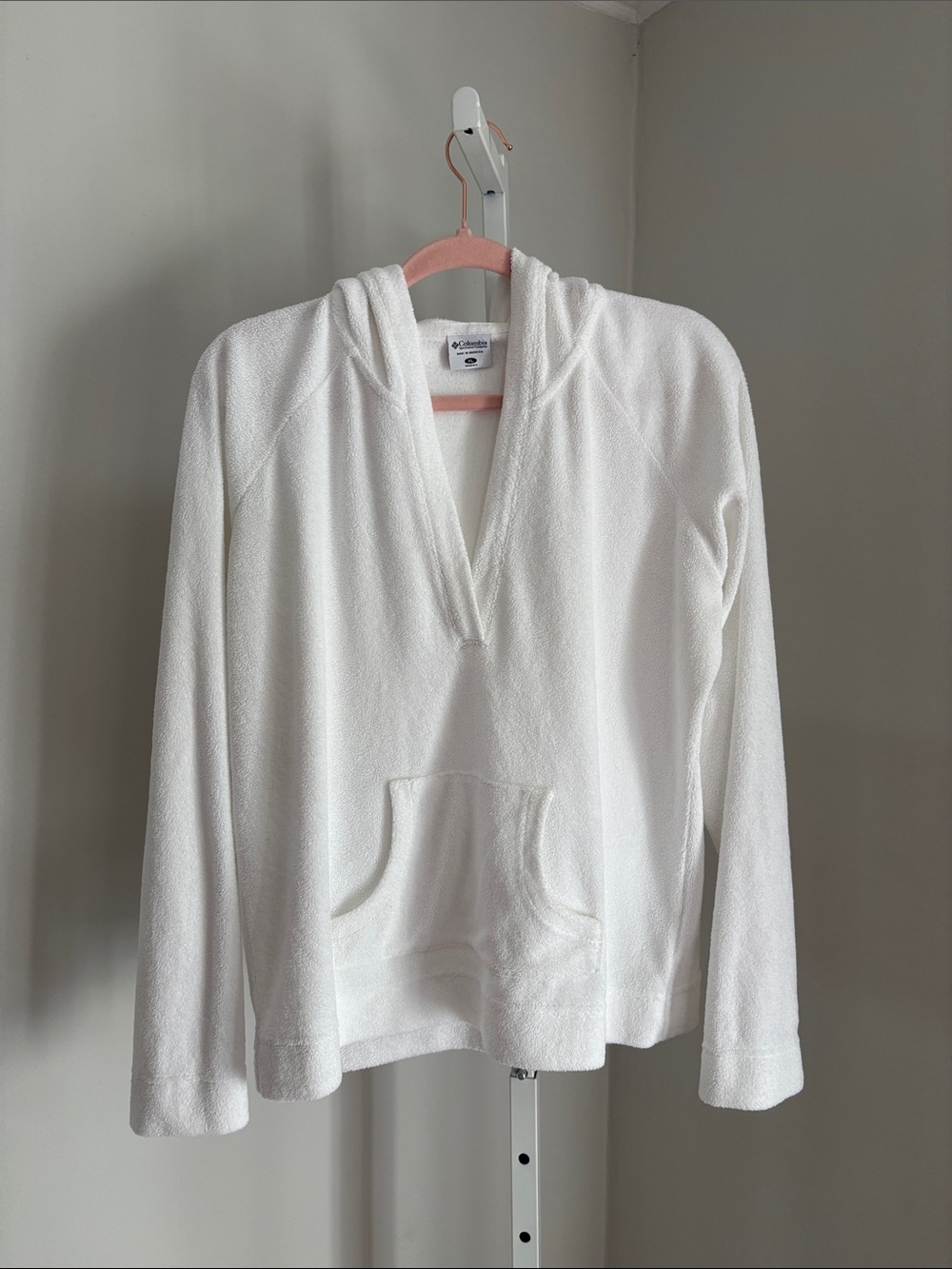 Columbia White Terry Pullover V neck Hoodie Lightweight Beachy Cozy Women’s XL